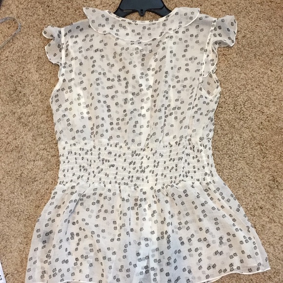 Sheer top - Picture 5 of 10